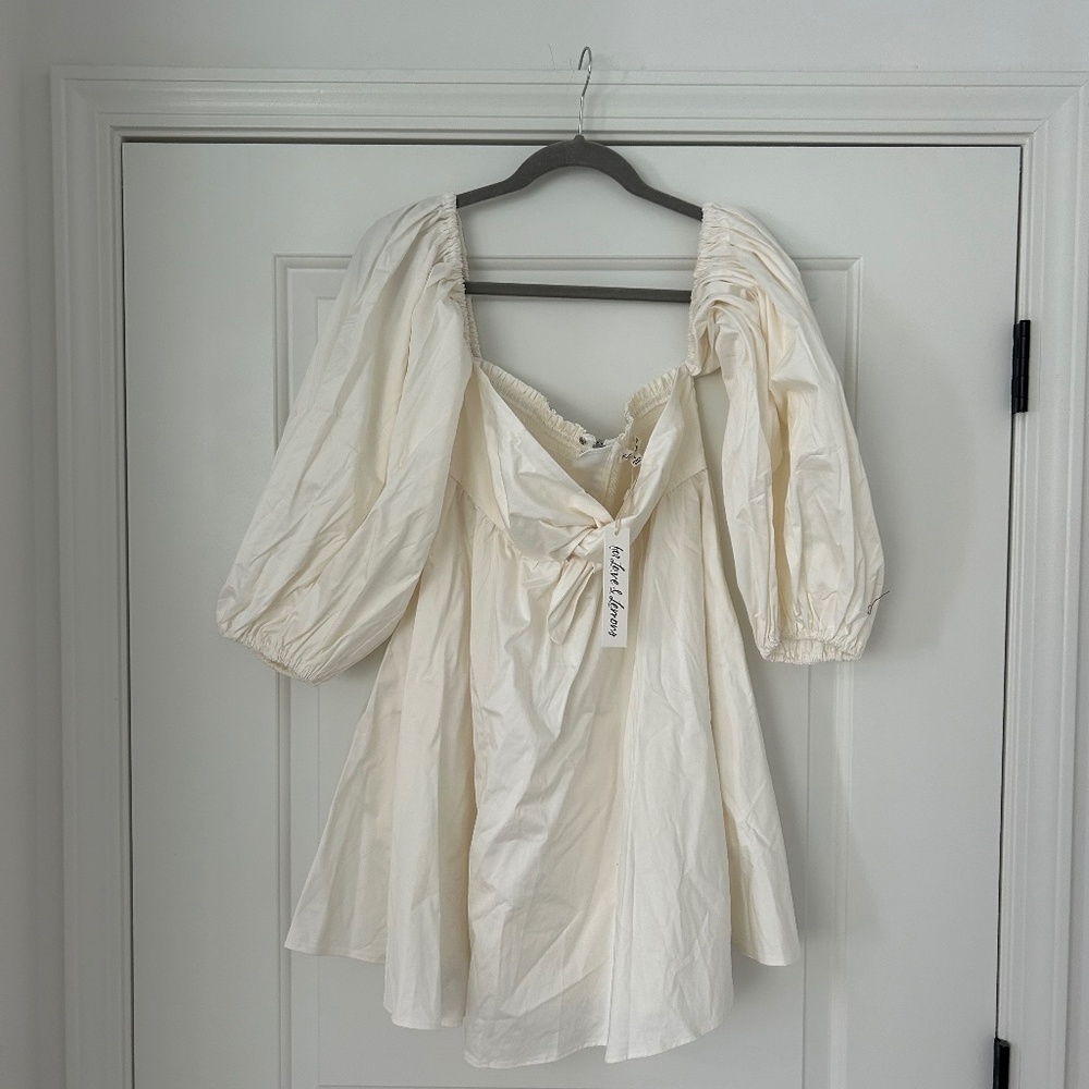 NWT For love and lemons off the shoulder puff sleeve dress